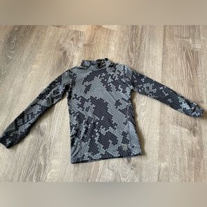 Nike Pro Combat Dri Fit Small Youth Long Sleeve Activewear Shirt